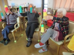 落とさないで！静かな戦いが始まるっ…！